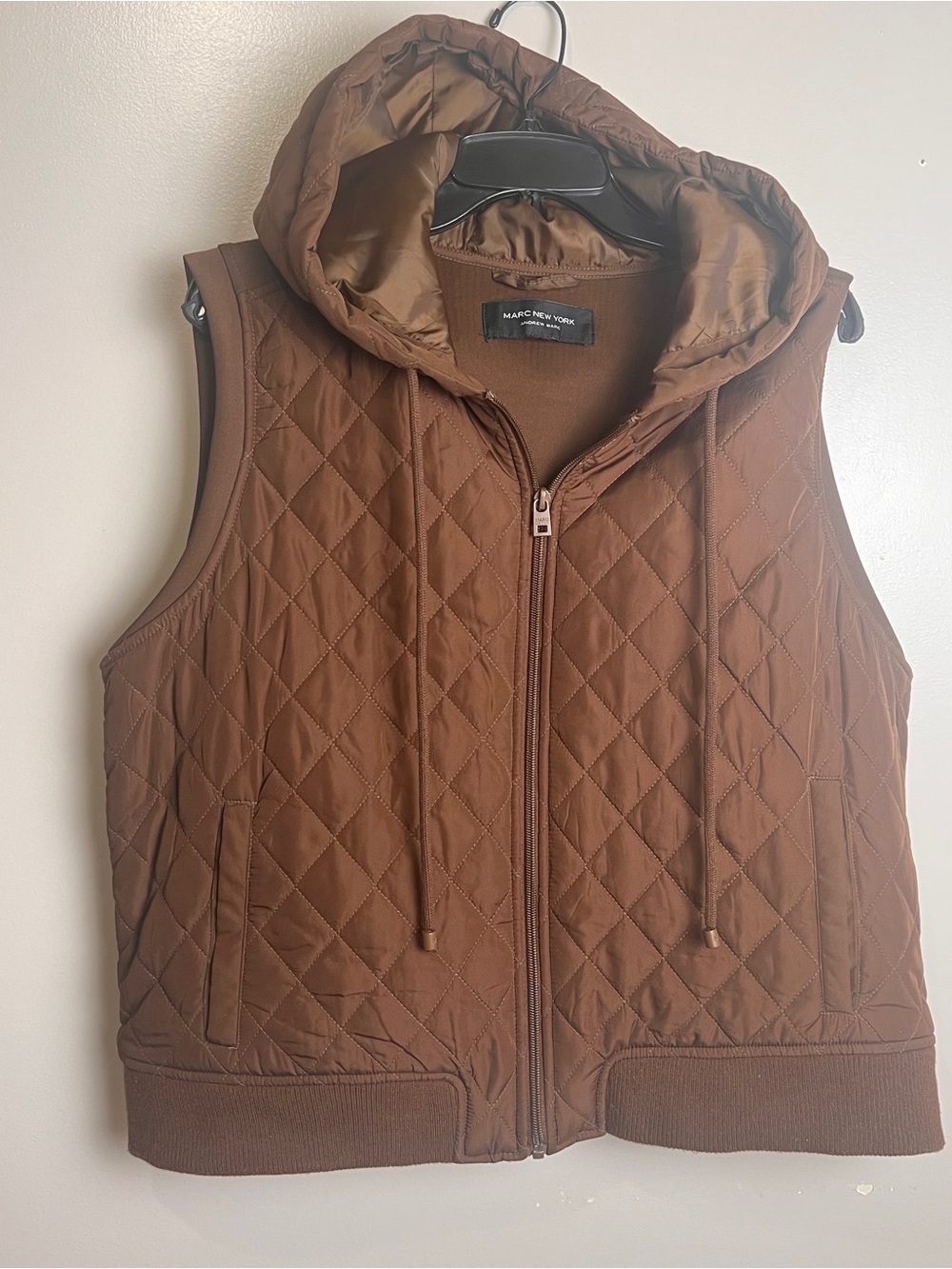 Marc New York Women’s Quilted Brown Hooded Puffer Vest Size XL, EUC